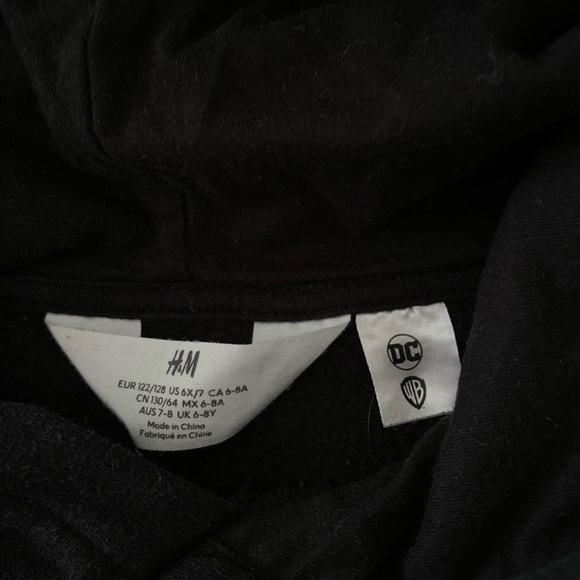 H&M Batman Hoodie - Size 6X/7 - Picture 3 of 3